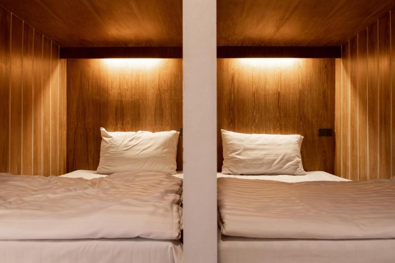 Bed Addict Hostel Чиангмай Экстерьер фото