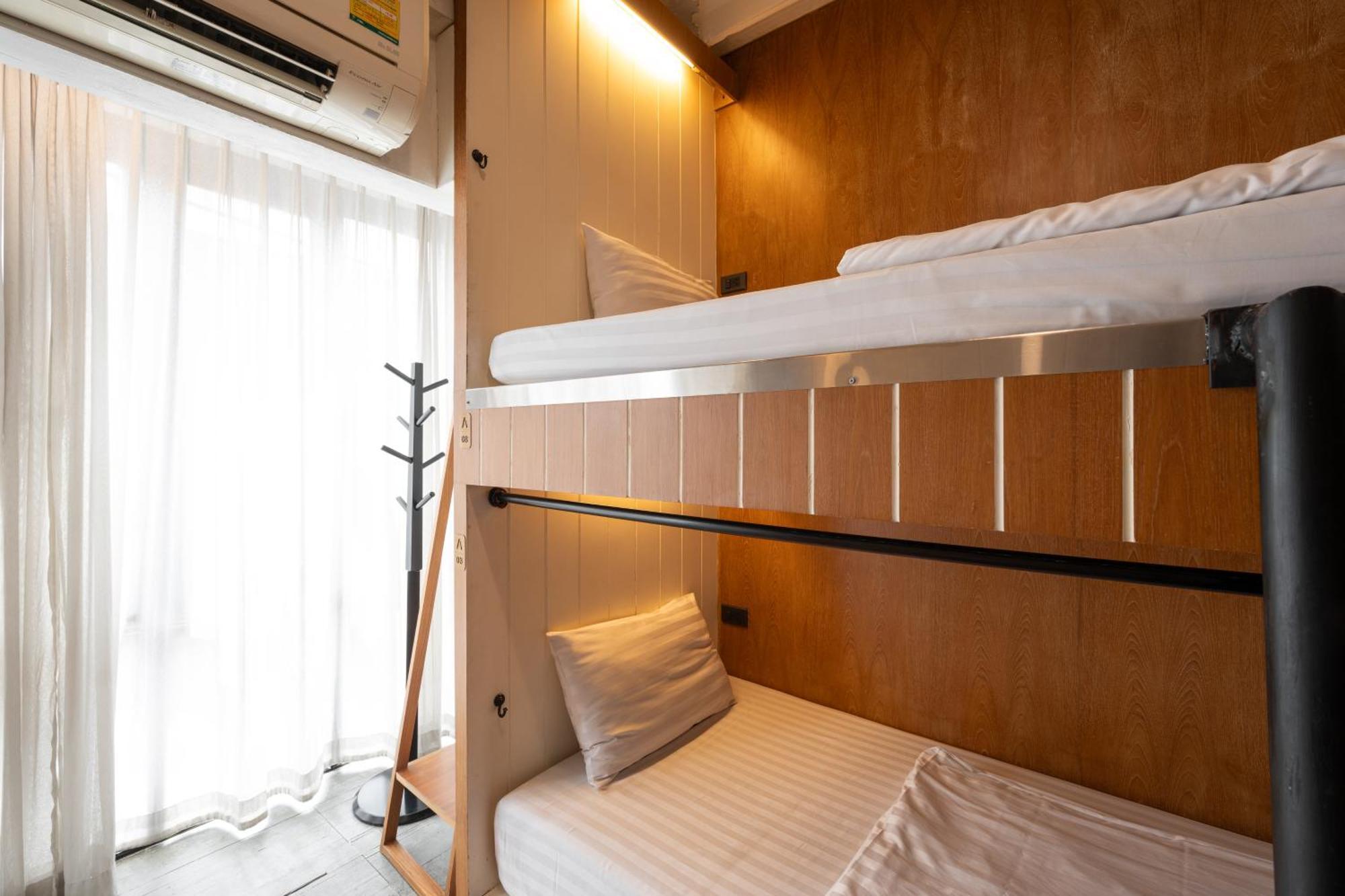 Bed Addict Hostel Чиангмай Экстерьер фото