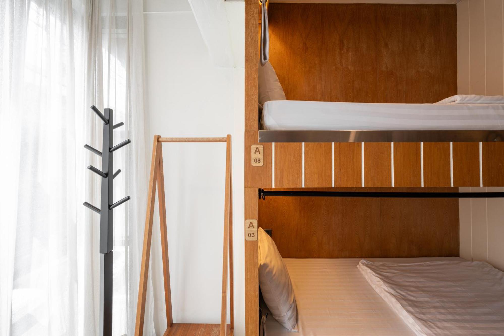 Bed Addict Hostel Чиангмай Экстерьер фото