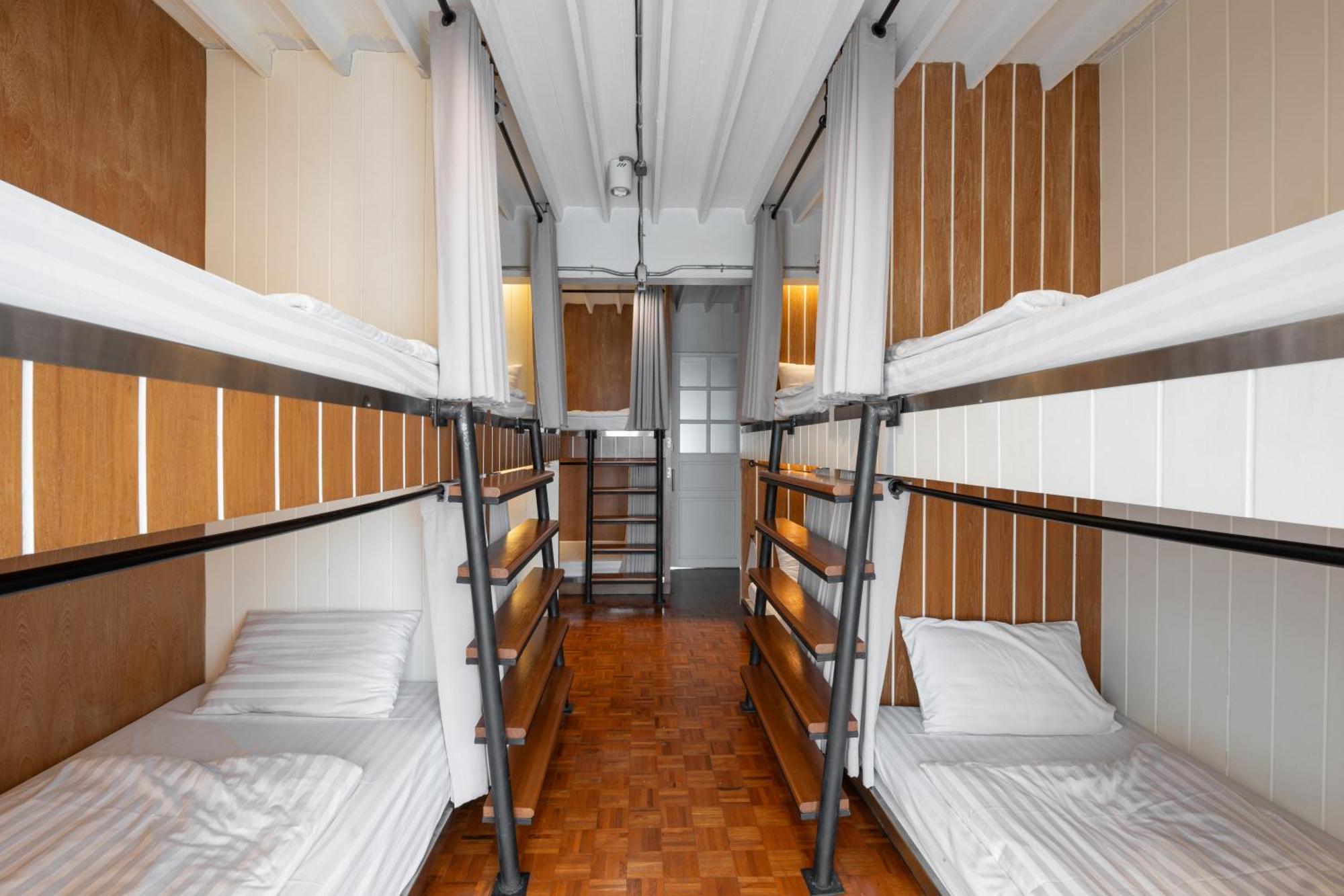 Bed Addict Hostel Чиангмай Экстерьер фото